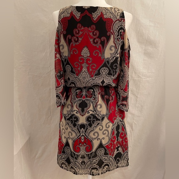 Venus Cold Shoulder 3/4 Bell Sleeves  Paisley Dress Size Small - Picture 5 of 9